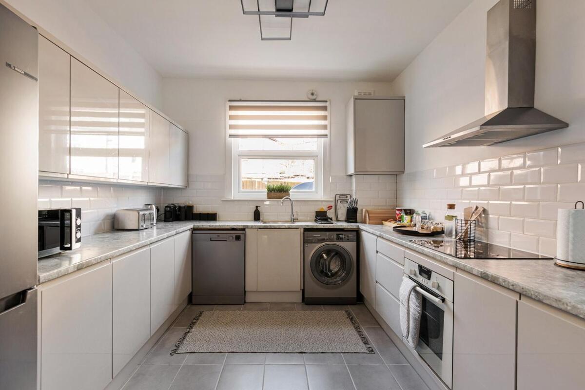 Appartamento Modern 4 Bedroom House In Woodgreen
