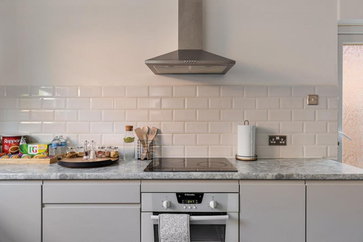 Appartamento Modern 4 Bedroom House In Woodgreen