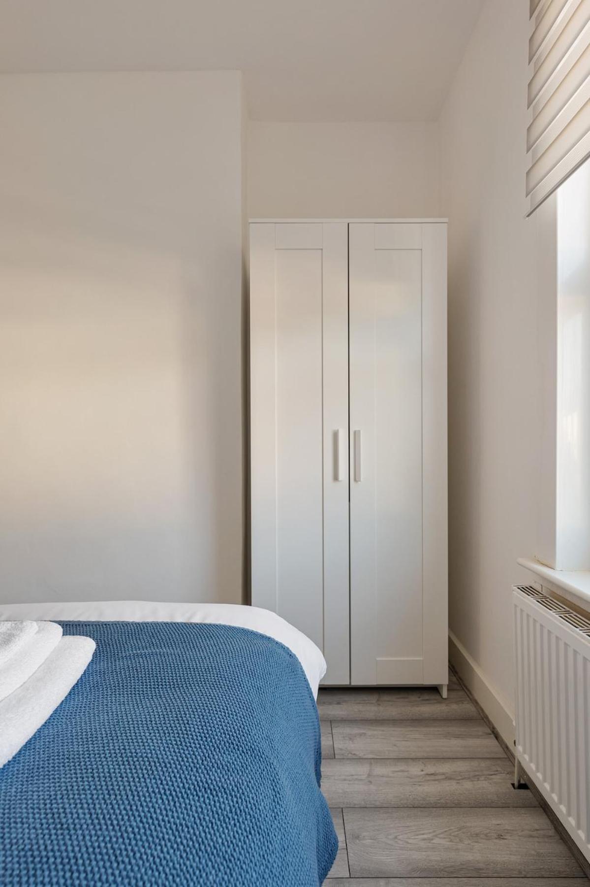 Modern 4 Bedroom House In Woodgreen Appartamento Londra